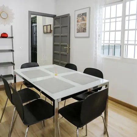 Living-sevilla Feria Apartament